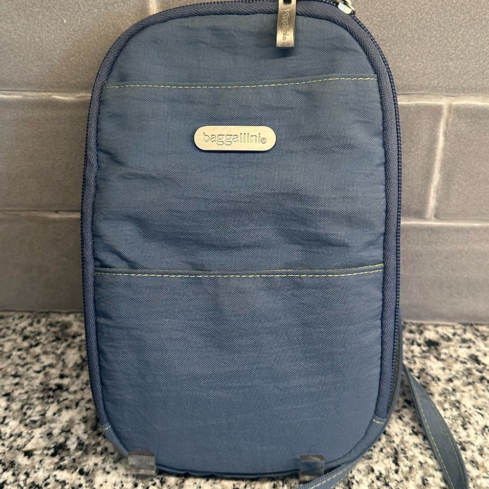 Baggallini Small Crossbody Nylon Bag ~ Slate Blue